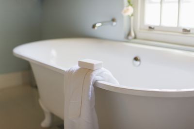 Local Bathtub Surround Installation in Thornville, OH